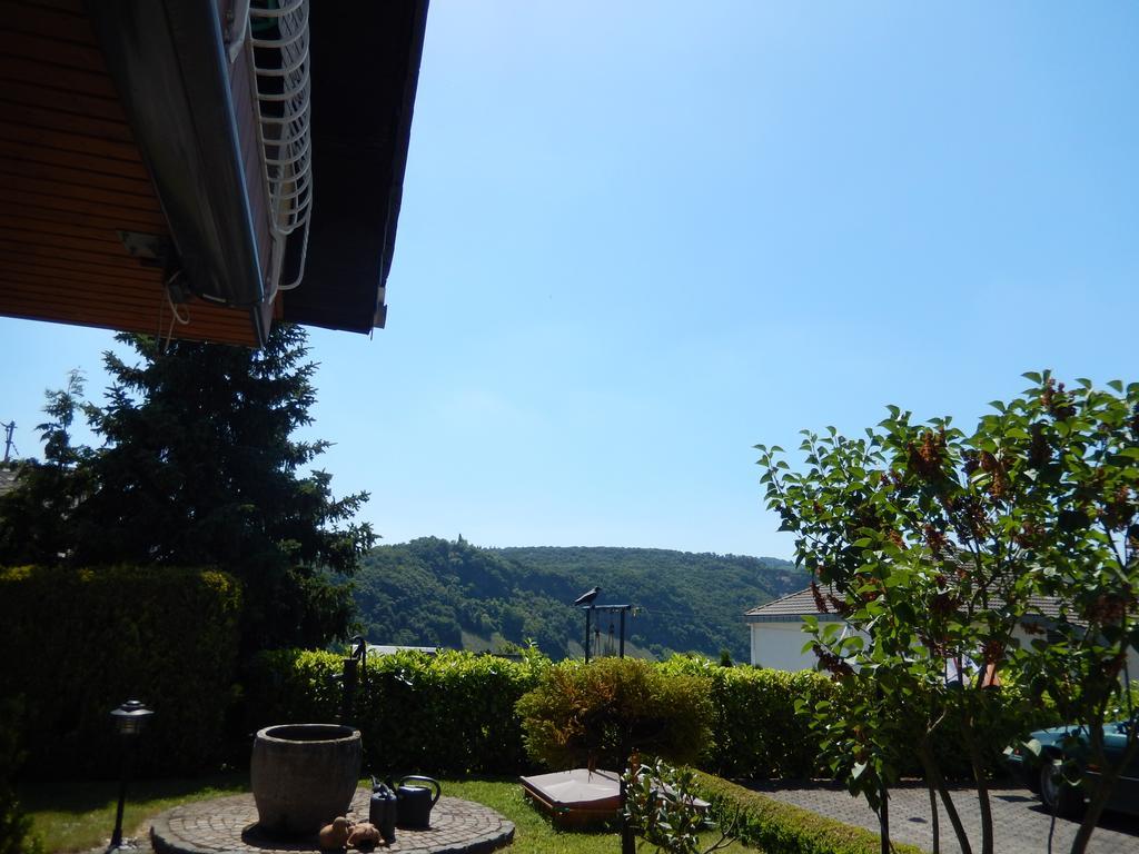 Gaestehaus Heidi Kröv Buitenkant foto