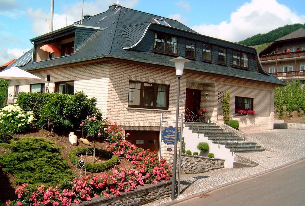 Gaestehaus Heidi Kröv Buitenkant foto